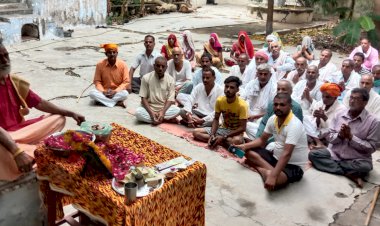 संत कृष्ण दास महाराज के पंचतत्व में विलीन होने पर भक्तों ने श्रद्धा सुमन किए अर्पित