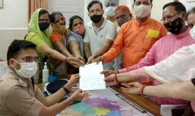 12 वर्षीय नाबालिग से हुए गैगरेप के मामले मे पूर्व विधायक के नेतृत्व मे अलवर एसपी साैपा ज्ञापन