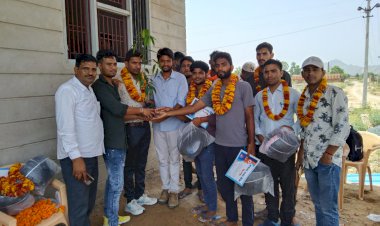 पूर्व छात्रसंघ अध्यक्ष के जन्मदिवस पर हुआ रक्तदान शिविर का आयोजन, उमड़ा जनसैलाब