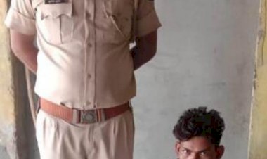 पुलिस ने  चोर को गिरफ्तार कर कब्जे से पांच समर्सिबल की बरामद