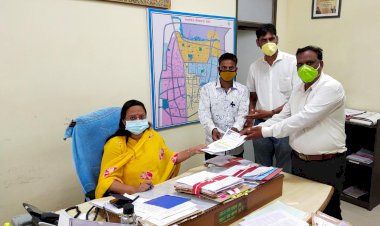 समाज सुधारक महात्मा ज्योतिबा फुले की मूर्ति लगाने की मांग को लेकर माली समाज ने किया आग्रह