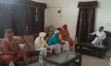 आदि बद्री और कंकाचल पर्वतों पर खनन बंद कराने की मांग को लेकर विधायक वाजिव अली से मिला साधु संतों का शिष्ट मंडल