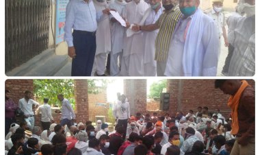 नाबालिग गैंगरेप पीड़िता को मिले सरकारी नौकरी में 20 लाख रुपये मुआवजा, एसडीएम को जिला कलेक्टर के नाम सौंपा ज्ञापन