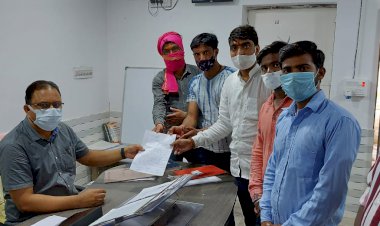 कृष्णा हत्याकांड दोषियों को सजा देने के लिए राज्यपाल के नाम एसडीएम को सौपा ज्ञापन