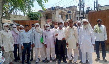 दुष्कर्म के आरोपियों की गिरफ्तारी की मांग को लेकर बसपा ने सौंपा ज्ञापन