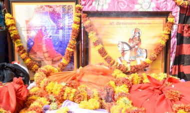 बाघोली में देवनारायण भगवान व साडू माता की मूर्ति को सजा कर करवाया नगर भ्रमण , 151 महिलाओं ने निकाली कलश यात्रा