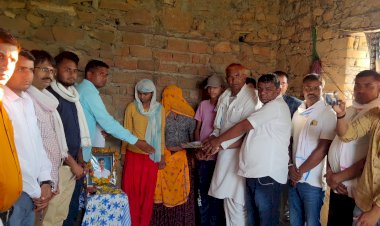 गरीब परीवार के मुखीया की मौत के बाद सोशल मीडिया बना परिवार का सहारा