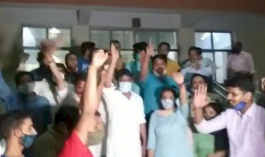 हिंदू धर्म के विरुद्ध षडयंत्र पूर्वक वितरित की जा रही विवादित पुस्तक के खिलाफ कार्यवाही मुकदमा दर्ज