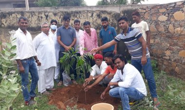 सराय सुरपुरा में स्व सूबेदार मेजर सैनी की स्मृति में कई स्थानों पर किया वृक्षारोपण