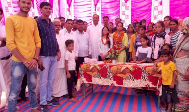 नेवरी की बेटी सुनीता सैनी का आरएएस में चयन होने पर लगातार ग्रामीणों द्वारा किया जा रहा अभिनंदन