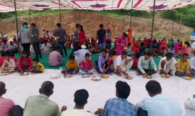 बाघोली के मंडी वाले बालाजी के पास विदेह योग आश्रम में गुरु पूर्णिमा पर हुआ भंडारे का आयोजन