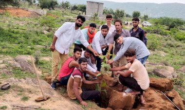 गुरुपूर्णिमा का पावन पर्व पर उदय नाथ आश्रम में किया गया वृक्षारोपण