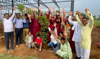 गुरु पूर्णिमा पर ओशो ग्रुप का वृक्षारोपण व ध्यान शिविर हुआ आयोजित