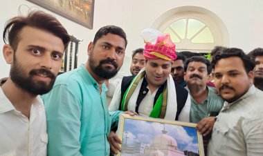 राष्ट्रीय अध्यक्ष प्रतापगढ़ी का किया स्वागत