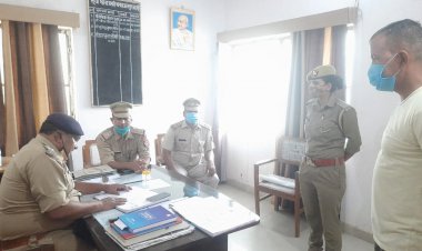 डिप्टी एसपी बलदेव सिंह दातागंज ने थाना हजरतपुर  का किया आकस्मिक दौरा
