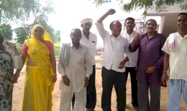 राज्य सरकार की विफलता के विराेध मे खुण्डियाणा भाजपा मंडल ने सीएम का पुलता फूँक कर किया प्रदर्शन