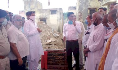 विधायक ने ऑक्सीजन प्लांट का किया उद्घाटन, घर घर औषधि योजना के तहत पेड़ किए वितरित