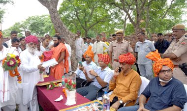 जिला कलैक्टर व एसपी ने बयाना के एतिहासिक विजयगढ दुर्ग का किया अवलोकन, दुर्ग के विकास को लेकर चर्चा