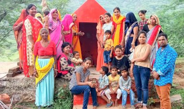 खटिकों वाली जोहड़ी में ग्रामीण व महिलाओं ने किया पौधारोपण