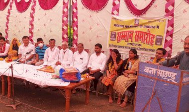 नवचयनित प्रशासनिक अधिकारी राष्ट्र निर्माण में बढ़ चढ़कर ले हिस्सा- महंत प्रकाशदास