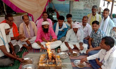 क्षेत्र में अच्छी बारिश व खुशहाली के लिए ग्रामीणों ने किया हवन यज्ञ व भंडारा
