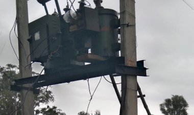 घरेलू ट्रांसफार्मर जलने से उपभोक्ता परेशान, समस्या का नहीं किया जा रहा कोई निदान