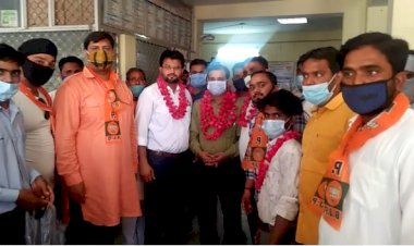 टीम वसुंधरा राजे प्रदेश संघ मंत्री देवेंद्र दत्ता के नेतृत्व में कोरोना योद्धाओं का किया स्वागत व रामगढ़ चिकित्सालय में किया फल वितरण