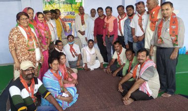 पूर्व प्रधानमंत्री भारत रत्न अटल बिहारी वाजपेयी की पुण्य तिथि पर दी पुष्पांजलि
