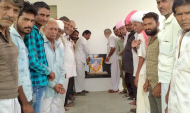 दुजाना में कांग्रेस ने स्वर्गीय राजीव गांधी की 77 वी  जयंती मनाकर दी भावपूर्ण श्रद्धांजलि