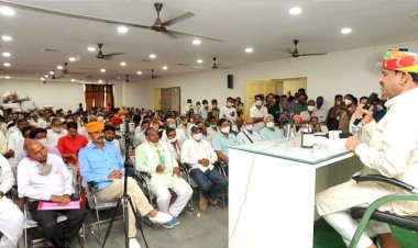 अफ़ीम कृषि सुधार को लेकर लोकसभा अध्यक्ष ओम बिरला से मिले सैंकड़ो किसान