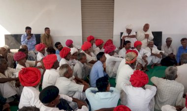 दुजाना गांव में बिजली बिलों में बढ़ोतरी को लेकर ग्रामीणों की बैठक हुई आयोजित