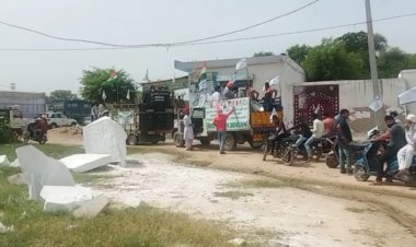 तीन कृषि कानूनों के विरोध में किसानों ने रामगढ़ में निकाली  वाहन रैली