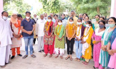बालिकाओं को प्रवेश दिलाकर वैदिक मंत्रोचार से कृषि विज्ञान संकाय का किया शुभारंभ