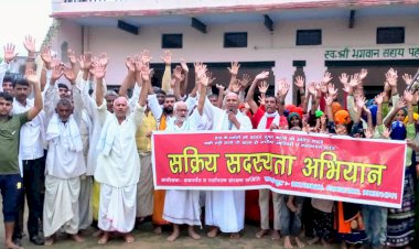 आंदोलनकारियों ने दी पुनःआमरण अनशन की चेतावनी , बढ़ चढ़ कर आगे आए साधु संत