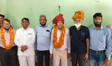 ड़ीग में श्रीलोहागढ़ साहित्य समिति की स्थापना, चंद्रभान वर्मा चंद्र चुने गए अध्यक्ष
