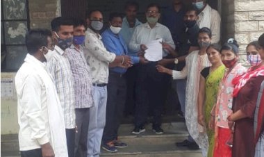 अखिल राजस्थान राज्य कृषि पर्यवेक्षक संगठन ने आनलाइन क्रोप कटिंग बहिष्कार के सम्बन्ध में मुख्यमंत्री के नाम तहसीलदार को सौंपा ज्ञापन