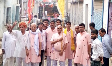 जयकारो के साथ रवाना हुई गढ़ीसवाईराम से खाटूश्याम की 18वीं पदयात्रा
