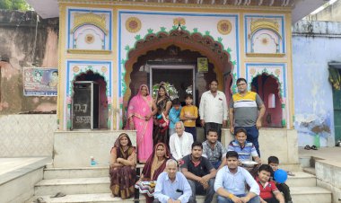 सिकराय में धूमधाम से मनाया बलदाऊजी का जन्मोत्सव, जयकारे लगाते मंदिर पहुंचे श्रद्धालू