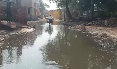 औंधे मुंह पड़ा नगरपालिका का चहुमुखी विकास, दुर्गंध युक्त पानी से आमजन परेशाण