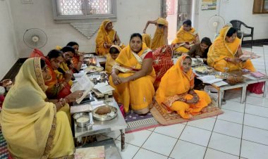 धूमधाम से मनाया गर्भ कल्याणक महा महोत्सव