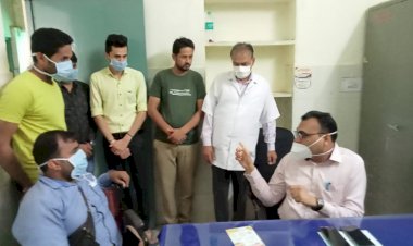 सीएमएचओ में पिण्डवाडा सीएचसी के कंप्यूटर ओपरेटर की ली बैठक, पेन्डिंग कार्य जल्द से जल्द पूर्ण करने के दिए निर्देश