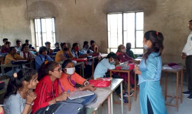 टोडरमल पीजी महाविद्यालय में सत्याग्रह सप्ताह के तहत हुआ भाषण प्रतियोगिता का आयोजन