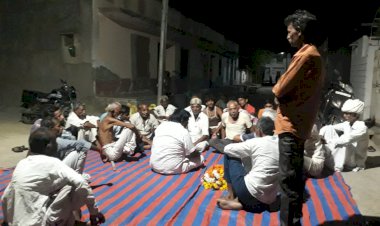 पार्षद ने बैठक का आयोजन कर वार्डवासियों को दी प्रशासन शहरों के संग अभियान की जानकारी