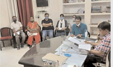 उपखण्ड अधिकारी सहारण ने विभिन्न पदाधिकारियों की ली बैठक