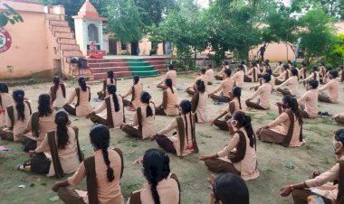 आयुष्मान भारत योजना अन्तर्गत योग का आयोजन,करो योग रहो निरोग