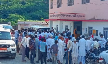 लक्ष्मणगढ़ विकास अधिकारी के स्थानांतरण को लेकर क्षेत्रवासियों में खुशी की लहर , विधायक व मुख्यमंत्री को धन्यवाद ज्ञापित