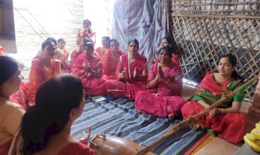 भाविप के सांस्कृतिक सप्ताह में महिलाओं ने भजनों का कार्यक्रम किया