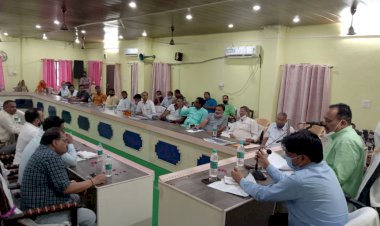नगरपालिका की साधारण सभा की बैठक में विभिन्न योजनाओं पर हुई चर्चा