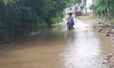 शिमला- बलाहा मार्ग पर भरे पानी से आमजन को हो रही है परेशानी