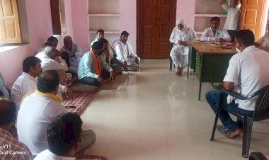 पंचायतीराज चुनाव में सुरक्षा व शांतिपूर्ण चुनाव कराने को लेकर अलावड़ा में शांति समिति की बैठक  हुई आयोजित